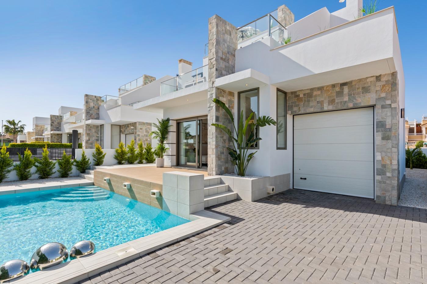 Villa in Calasparra - view 1
