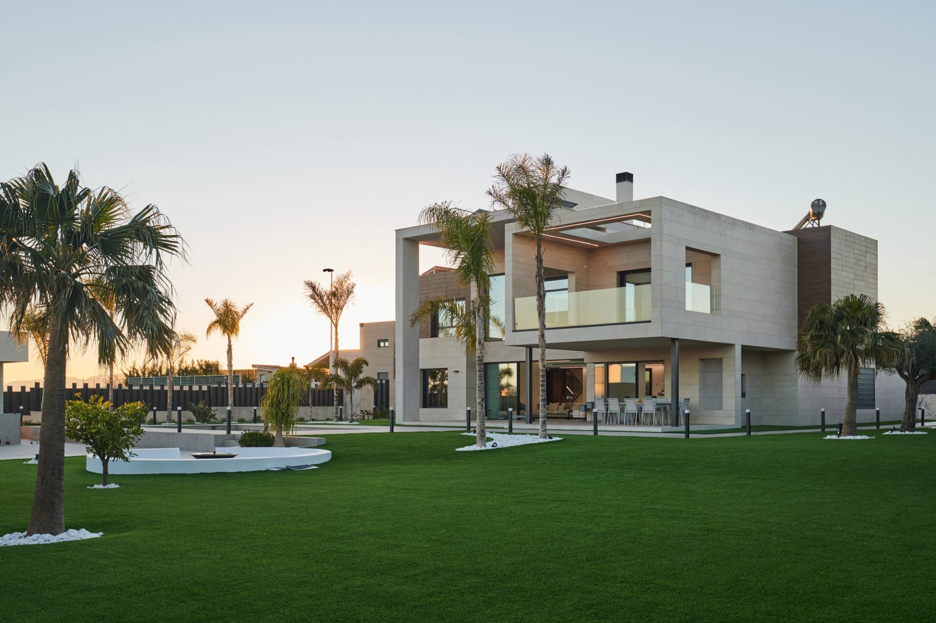 House in Murcia - view 1