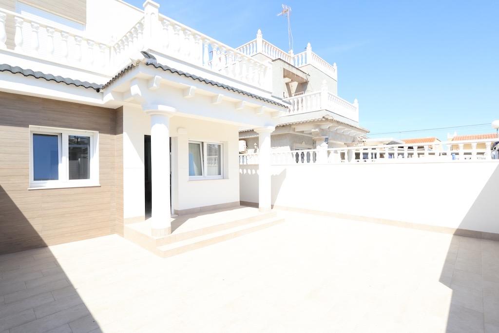 House in El Chaparral - view 1