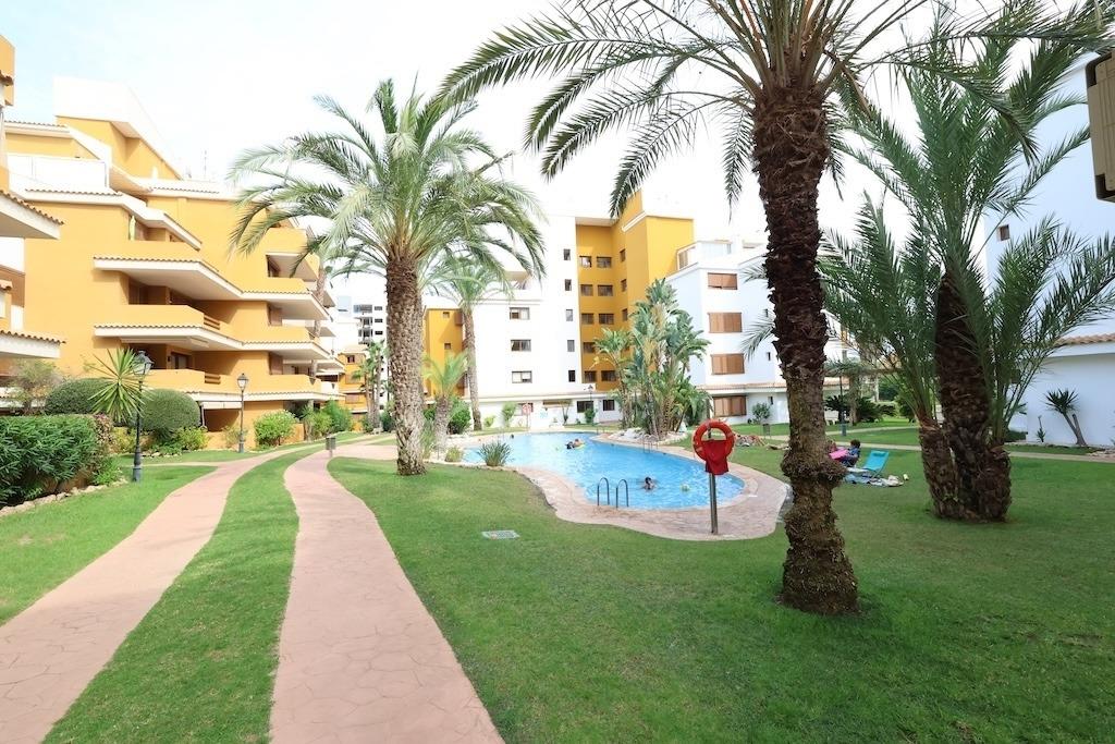 Penthouse in Punta Prima - view 1