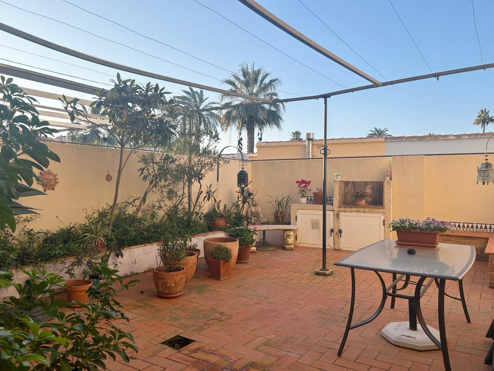 Apartment in Les Rotes - view 1
