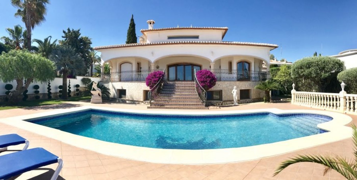 Villa in Denia - view 1