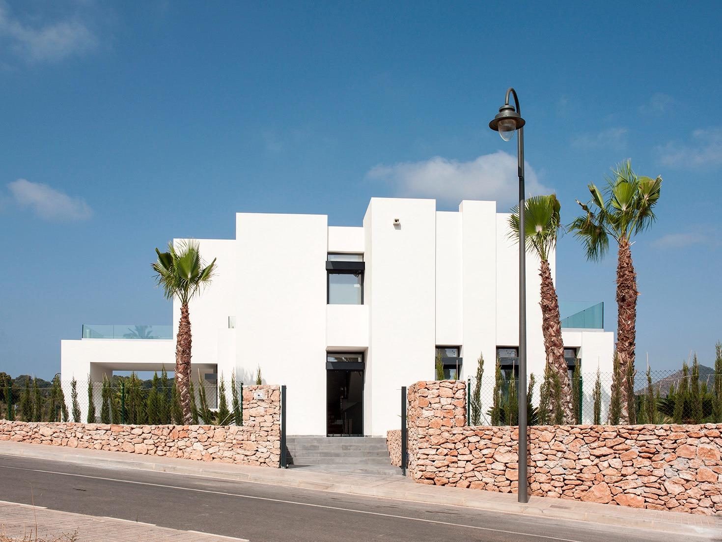 House in Santa Cruz - view 1