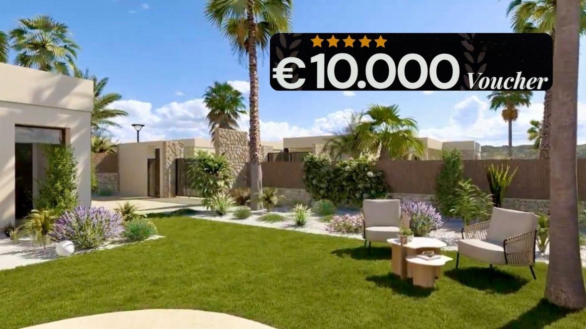 Villa in Murcia - view 1