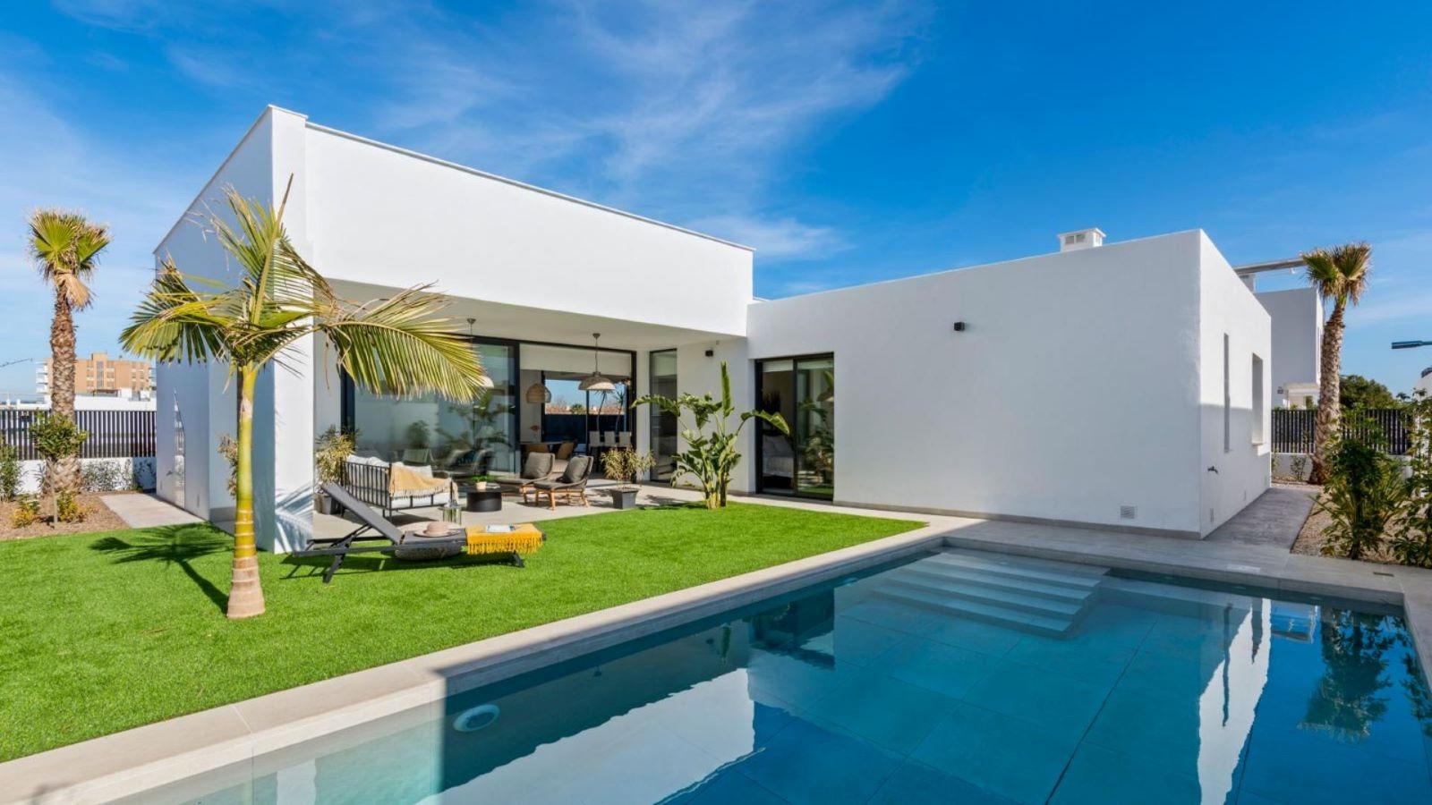 House in Santa Cruz - view 1