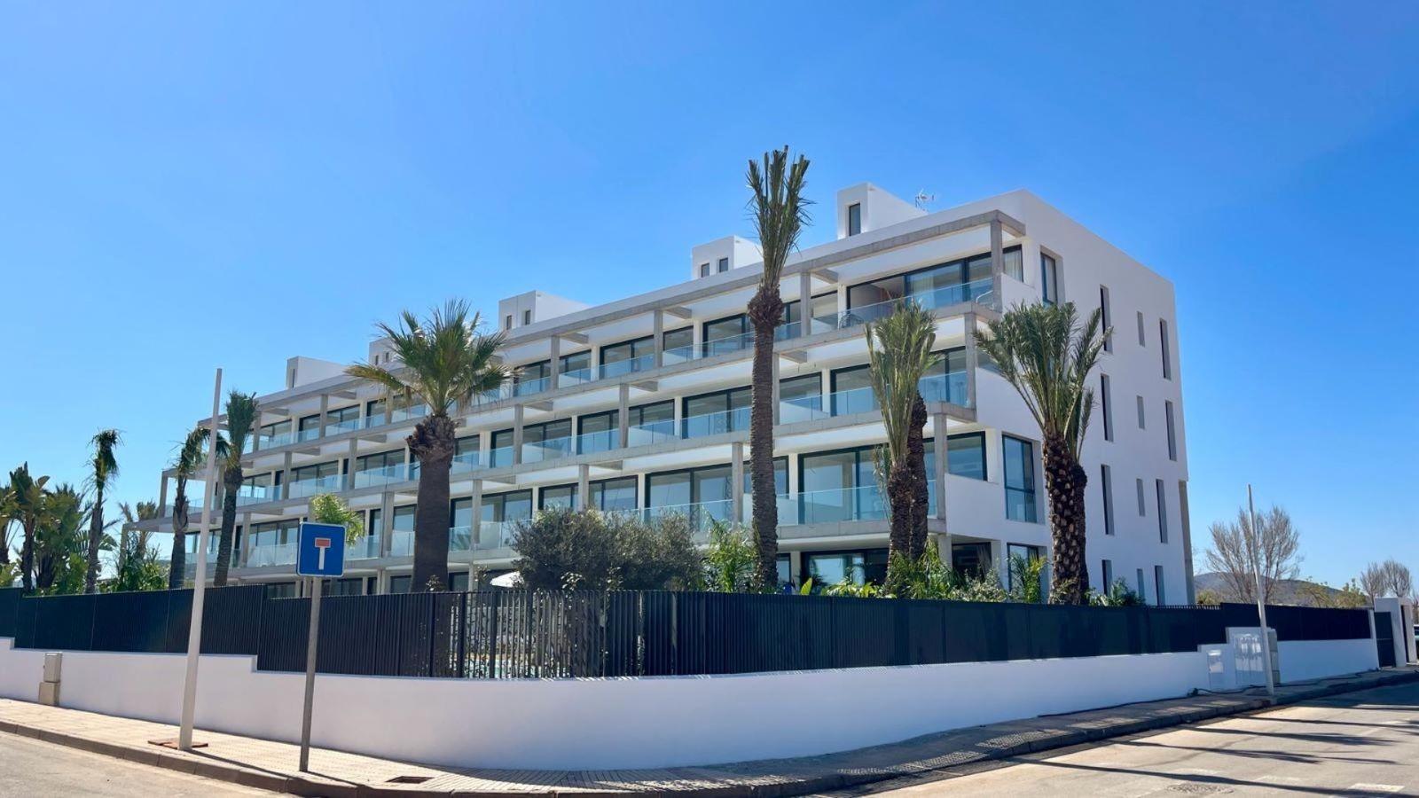 Apartment in Santa Cruz - view 1
