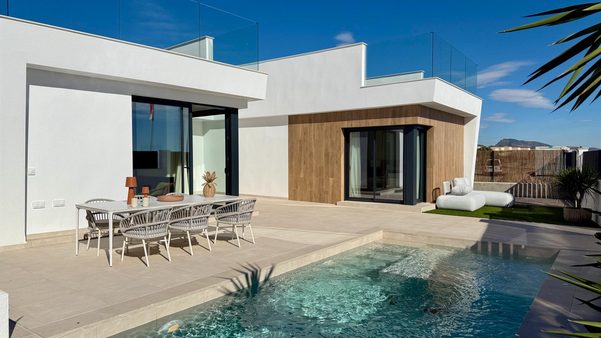House in Murcia - view 1