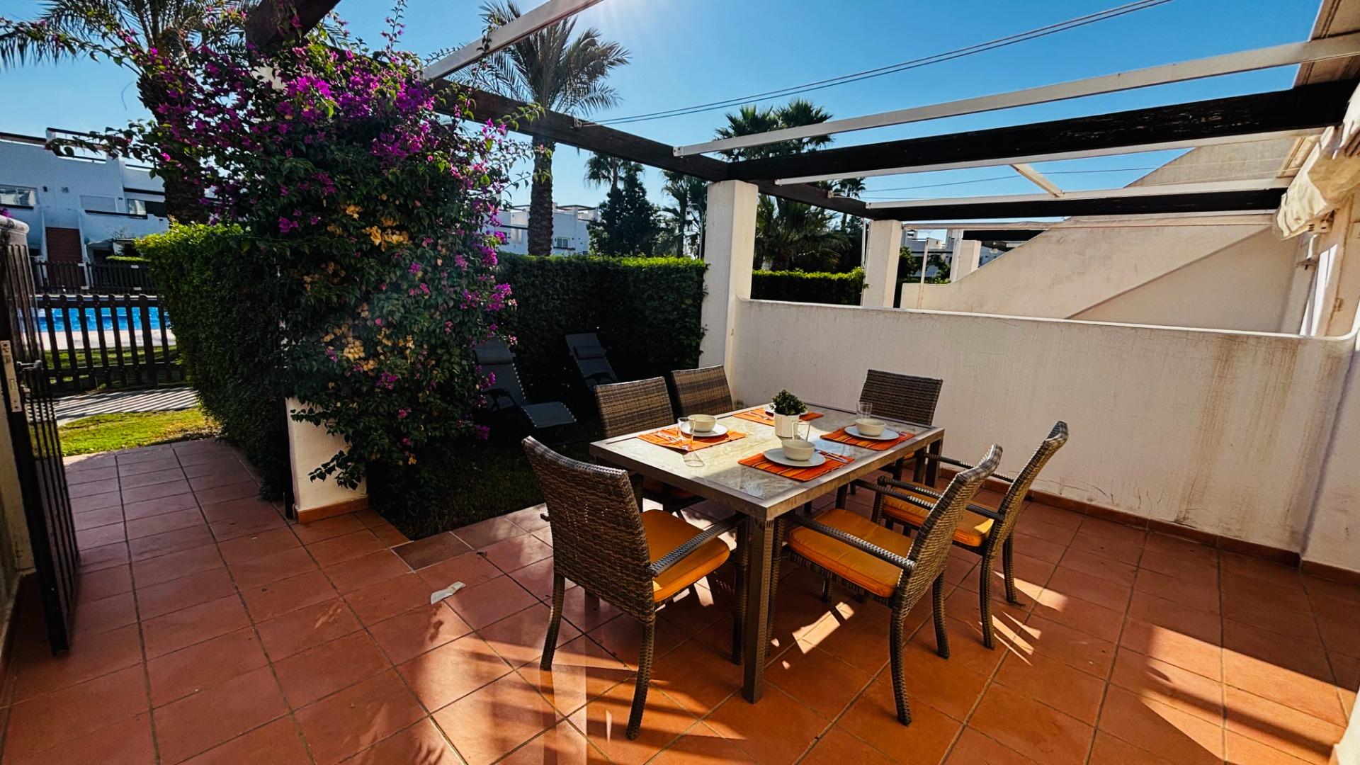 Apartment in Pareton - view 1