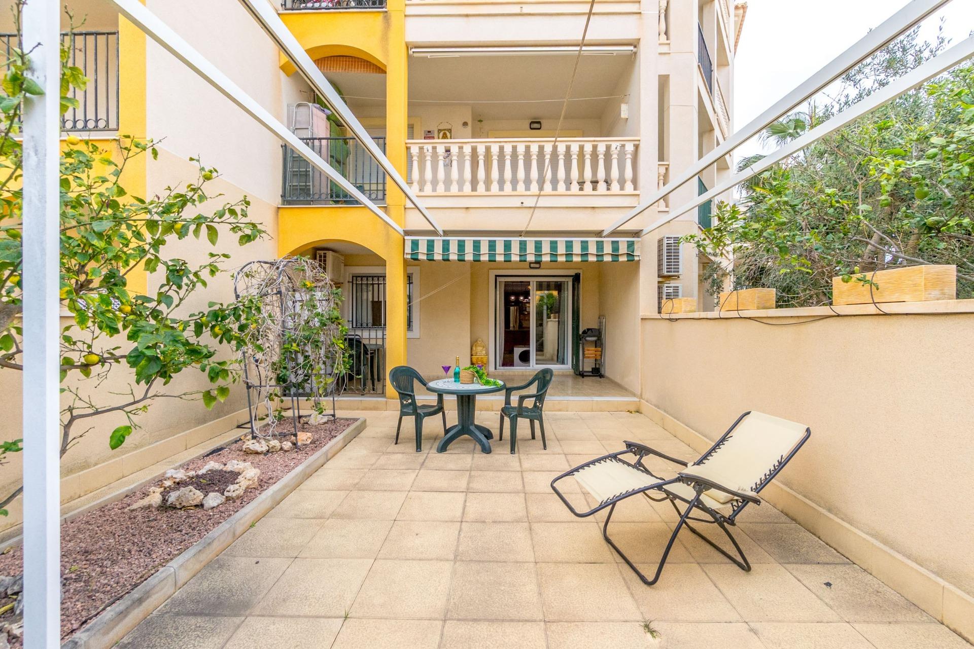 Apartment in Urbanizacion los Balcones - view 1