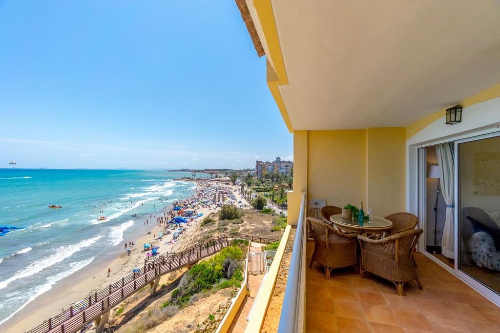 Apartment in Urbanizacion los Balcones - view 1