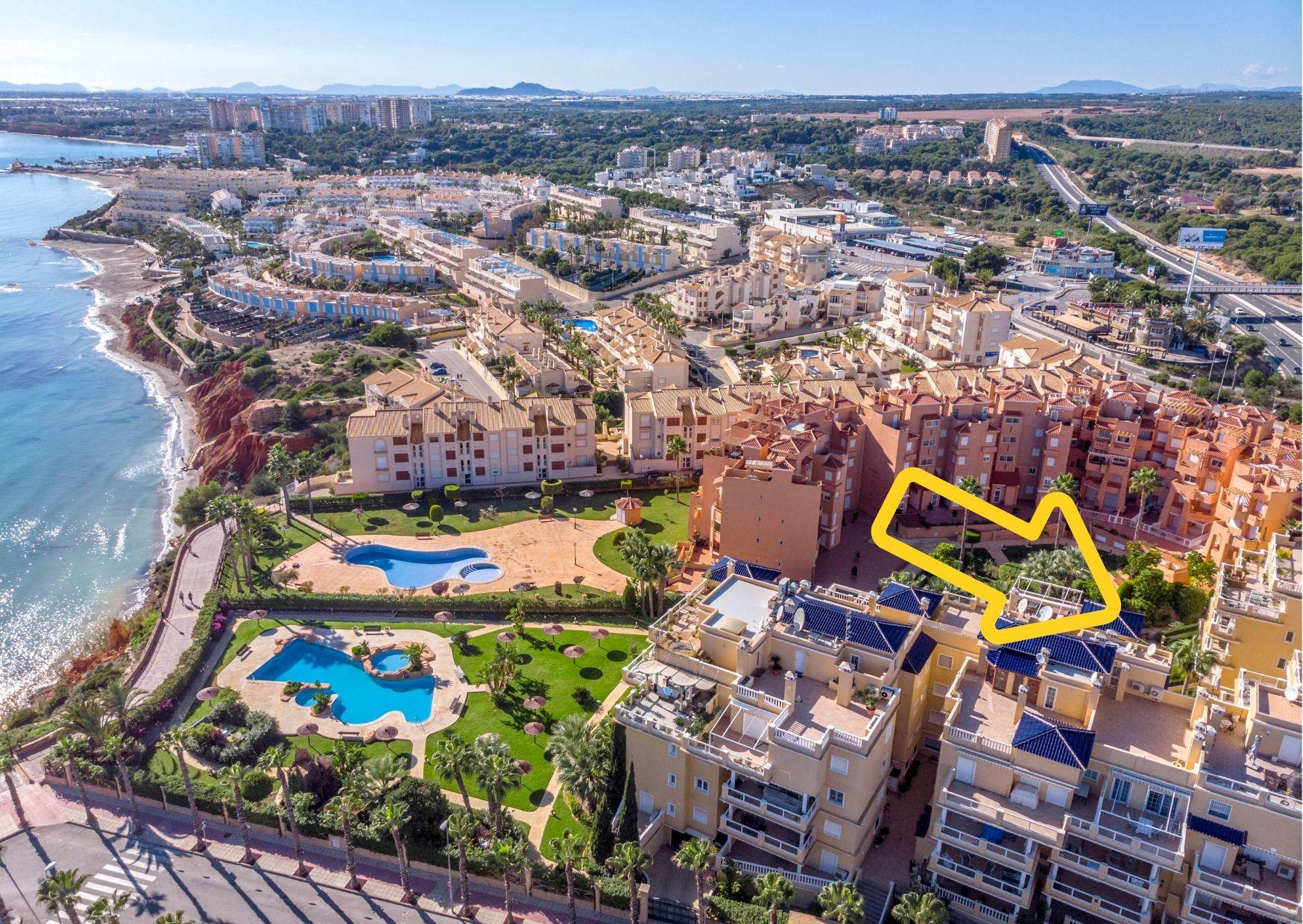 Penthouse in Playas de Orihuela - view 1