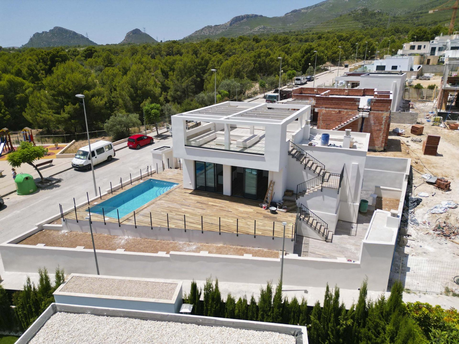 House in Alicante - view 1