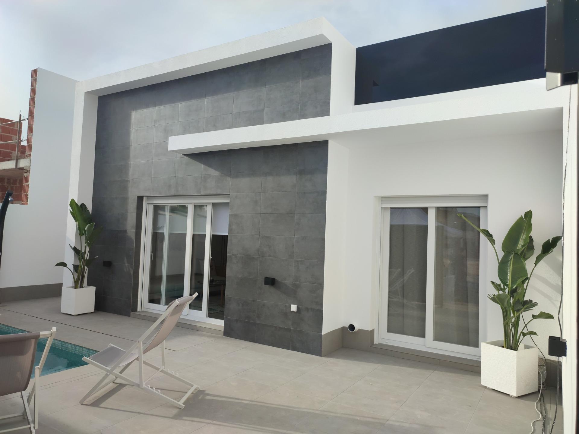 Villa in Torre-Pacheco - view 1