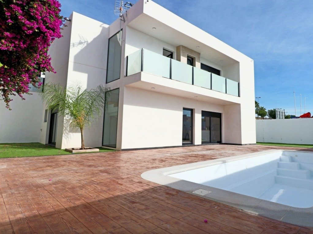 Villa in Fortuna - view 1