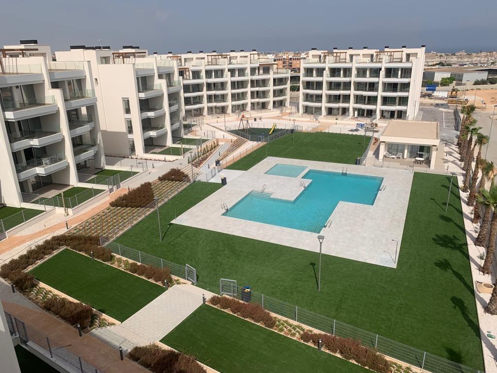 Penthouse in Urbanizacion los Balcones - view 1