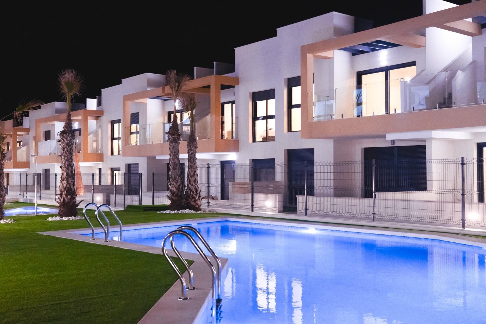 House in Urbanizacion los Balcones - view 1