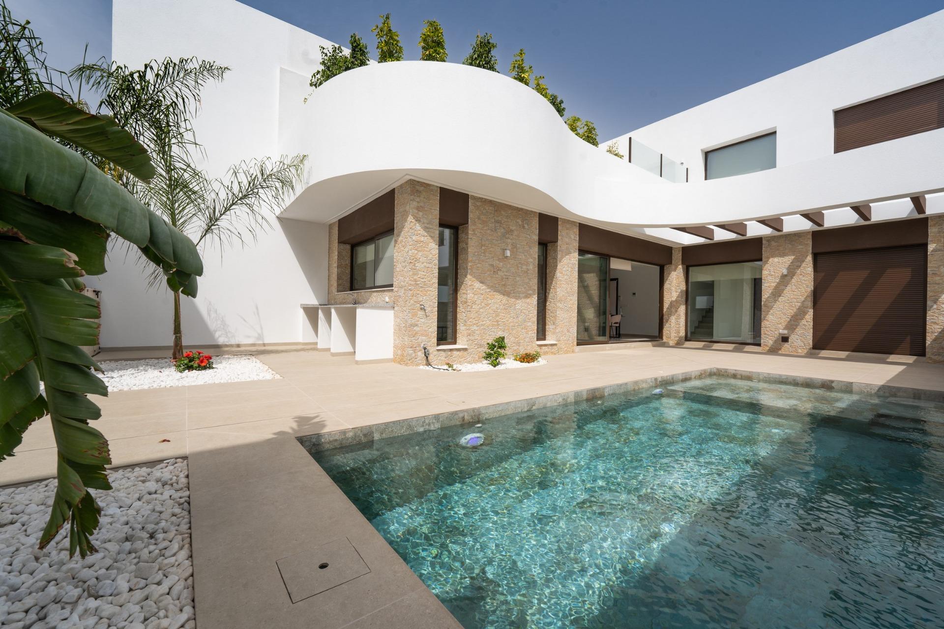 House in Almoradi - view 1
