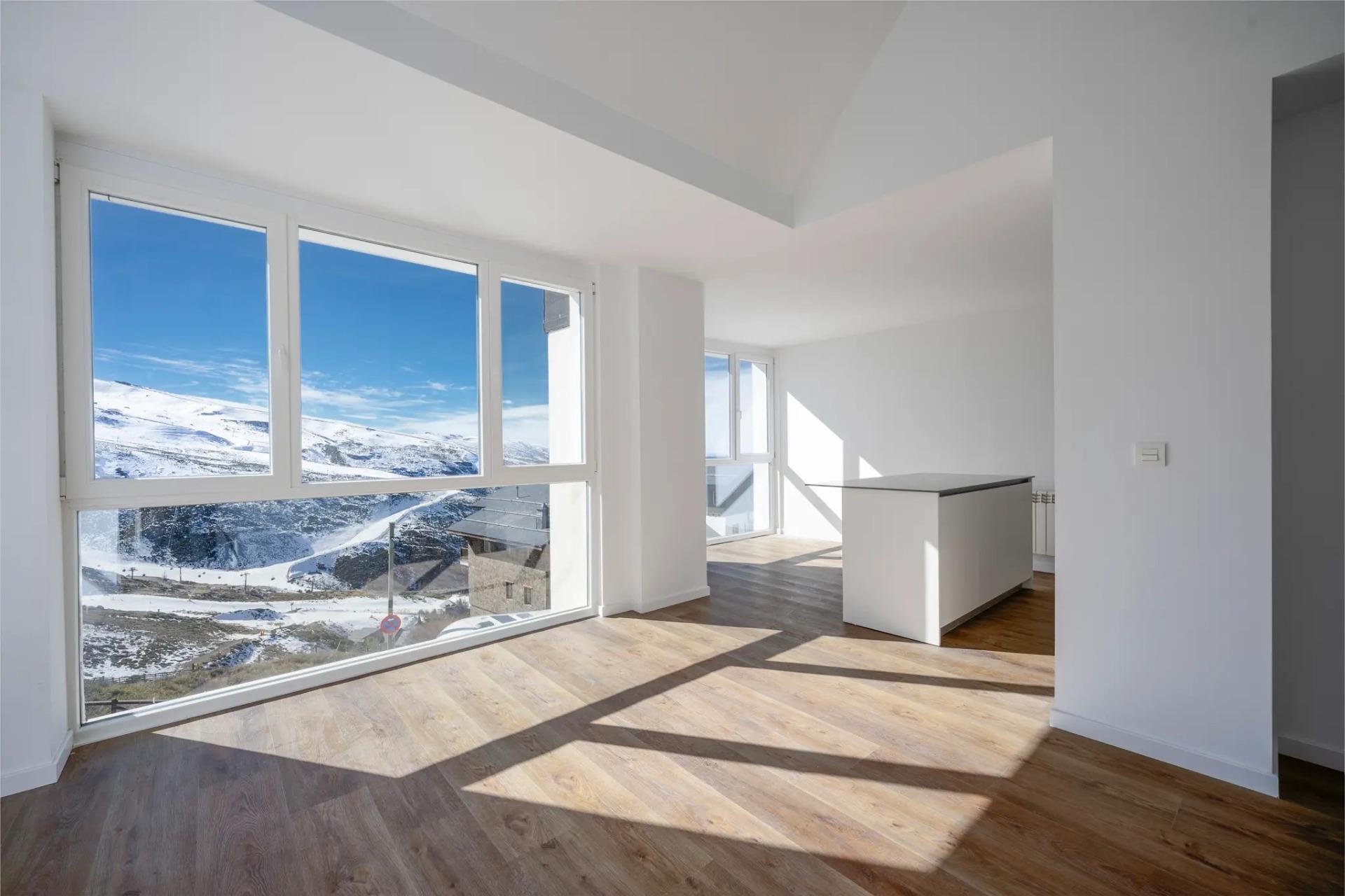Apartment in Granada - view 1