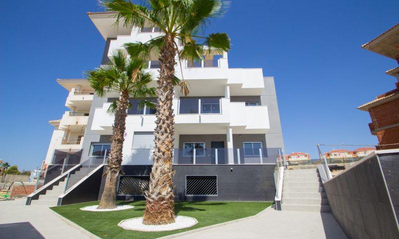 Apartment in Urbanizacion los Balcones - view 1