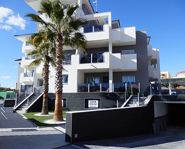 Penthouse in Urbanizacion los Balcones - view 1