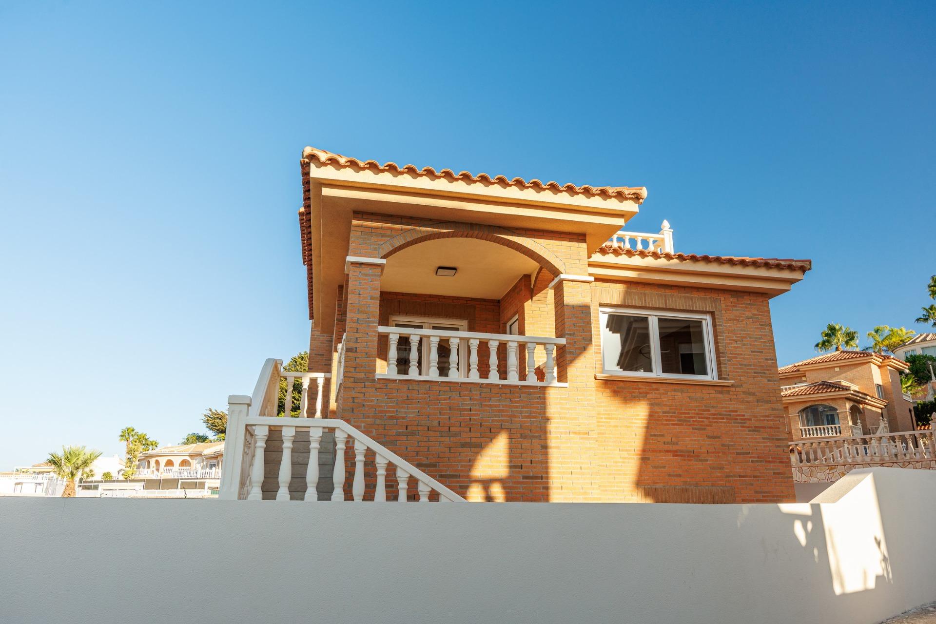 House in Rojales - view 1