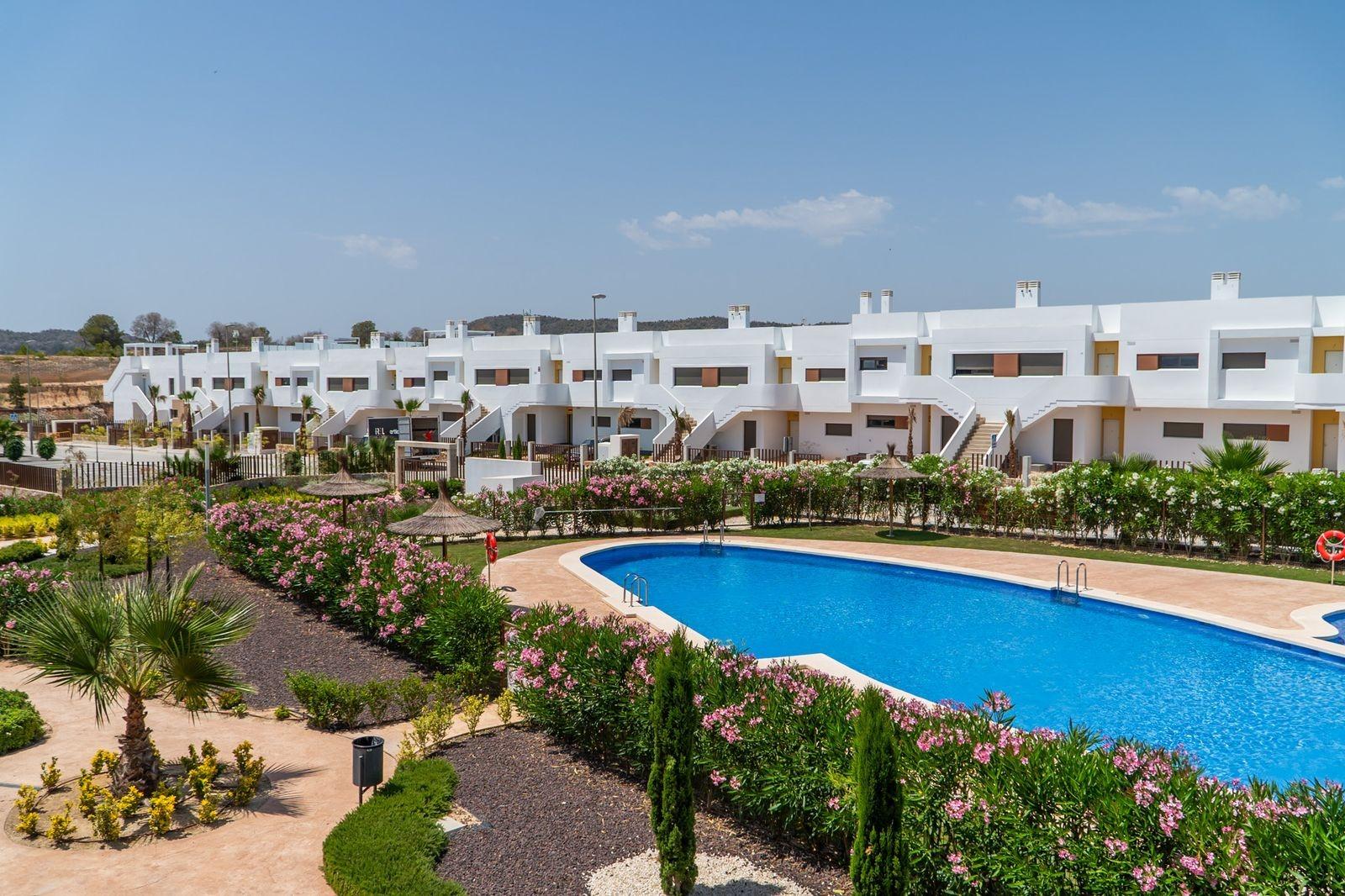 Apartment in Jacarilla - view 1
