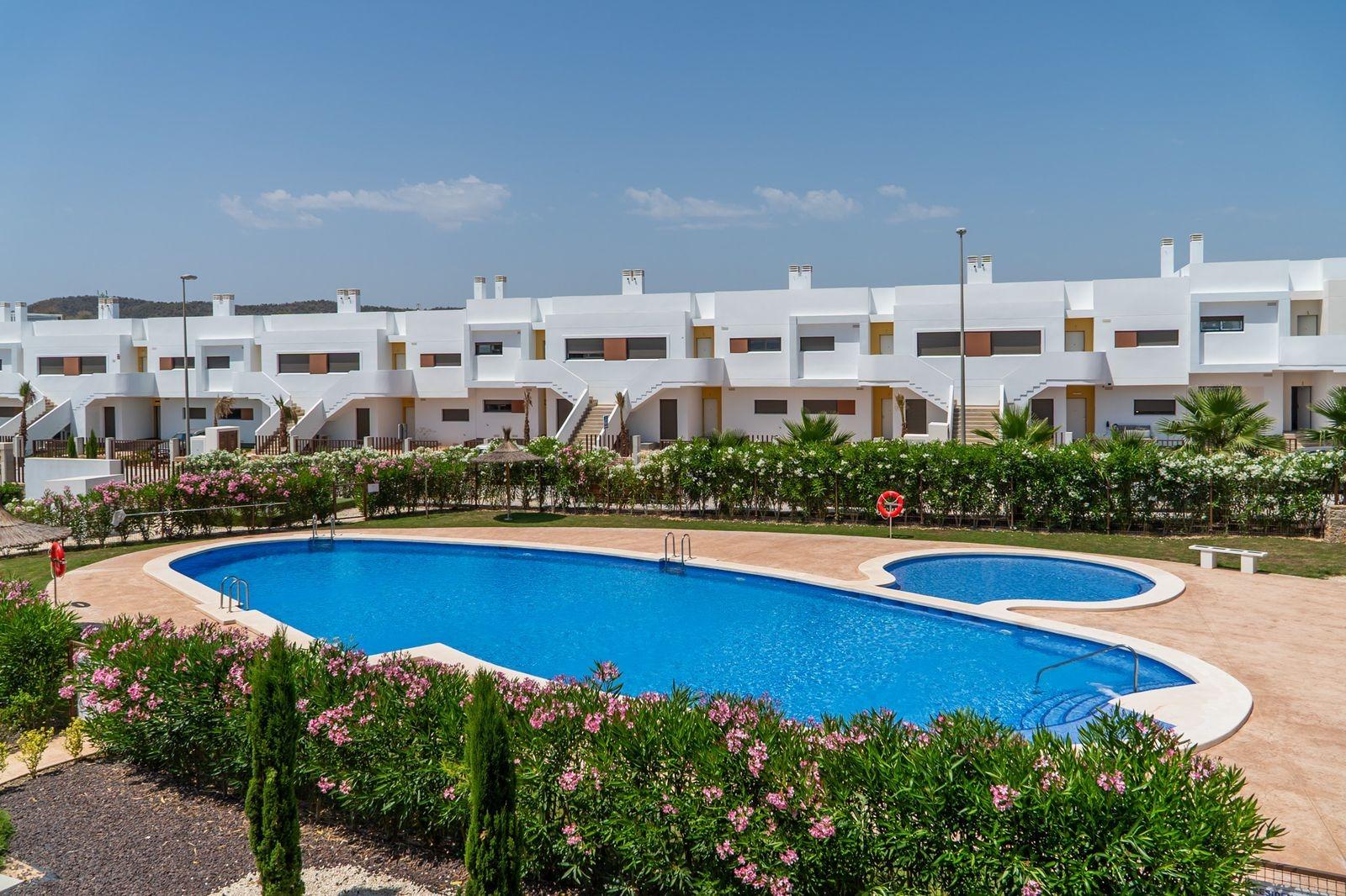 Apartment in Jacarilla - view 1