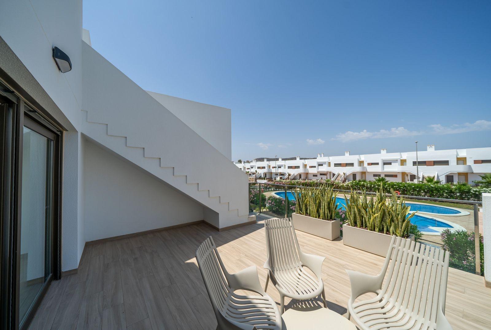 Apartment in Jacarilla - view 1