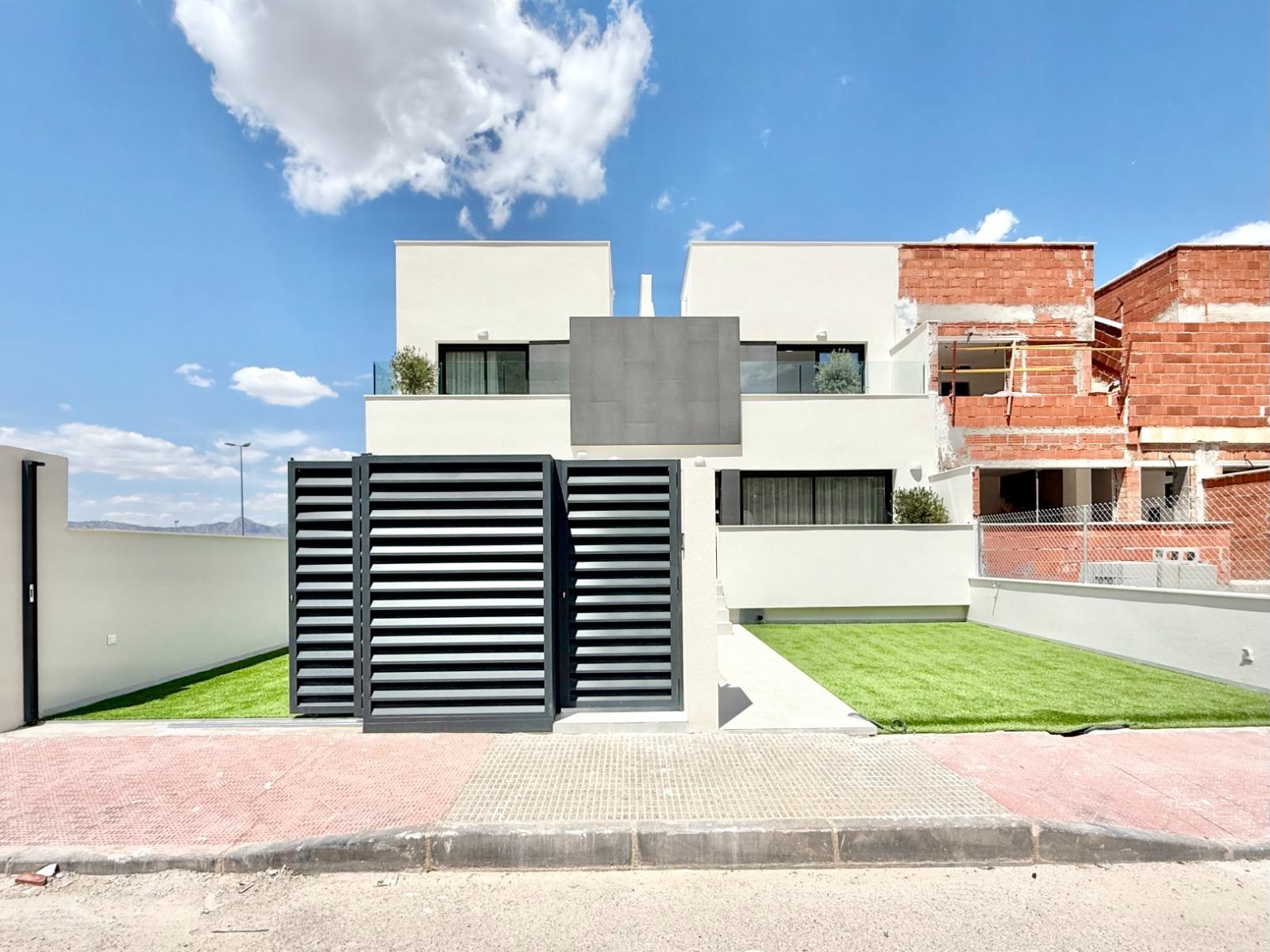 House in Cox - view 1