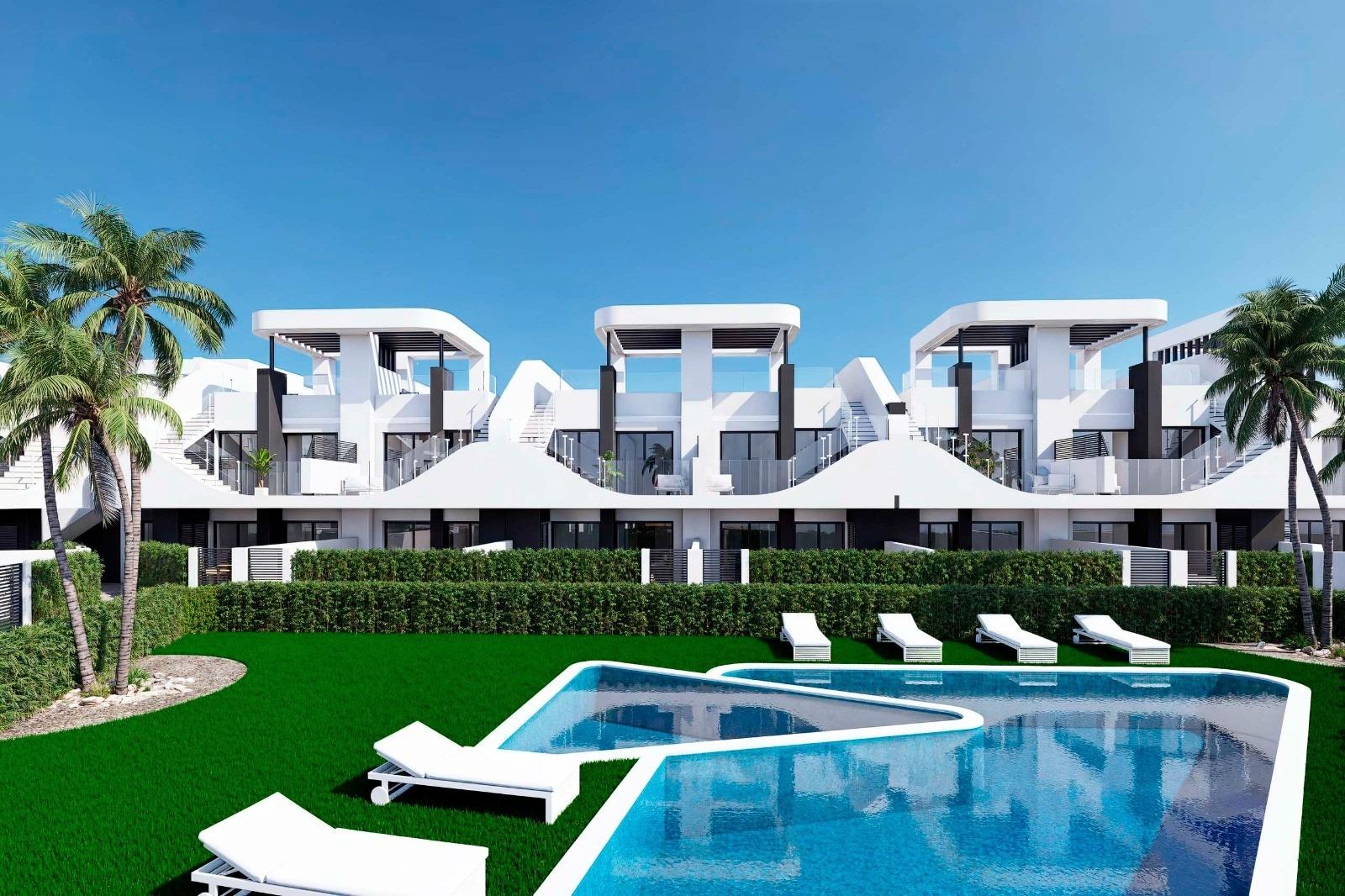 House in Alicante - view 1
