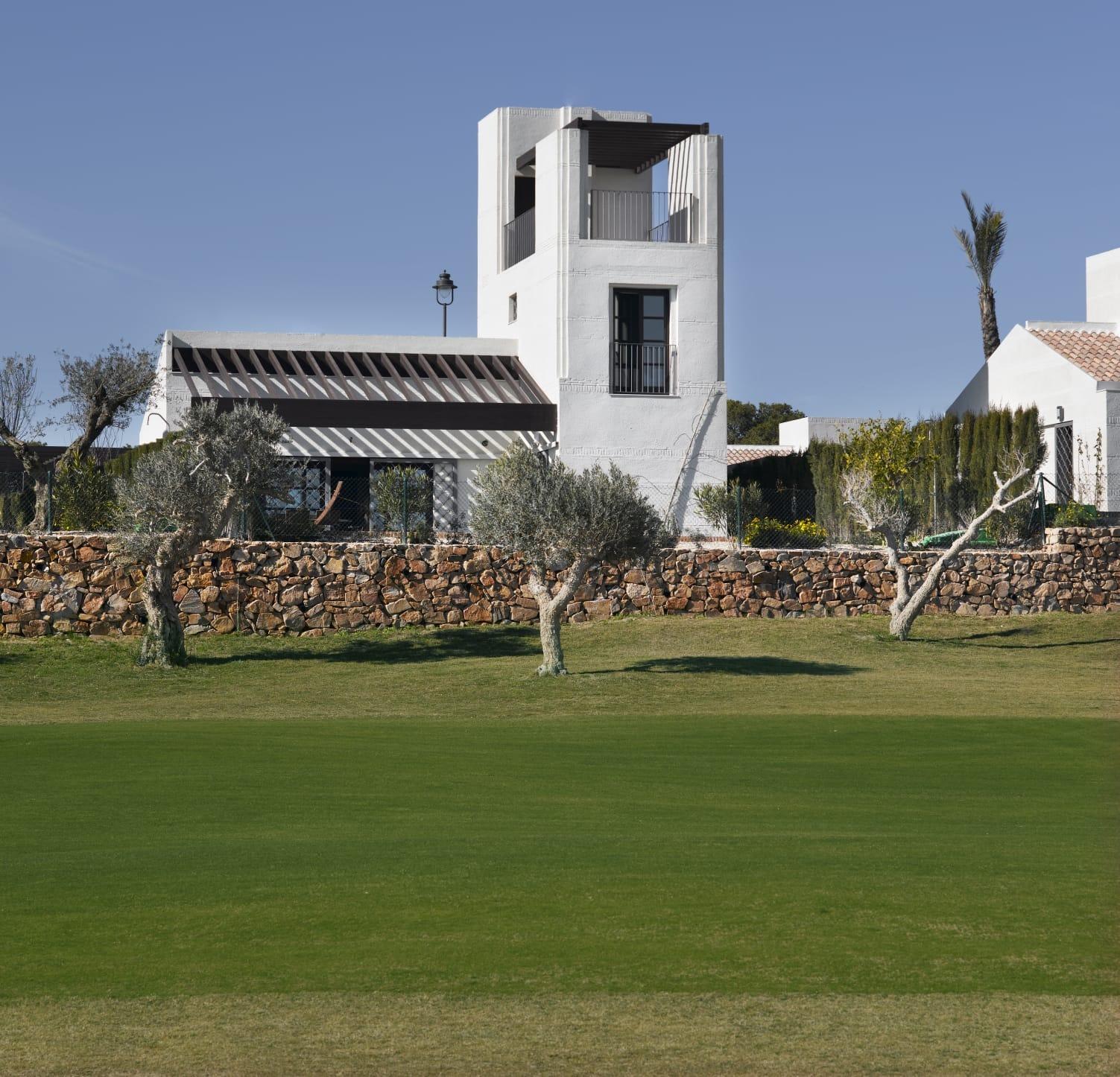 Villa in Santa Cruz - view 1