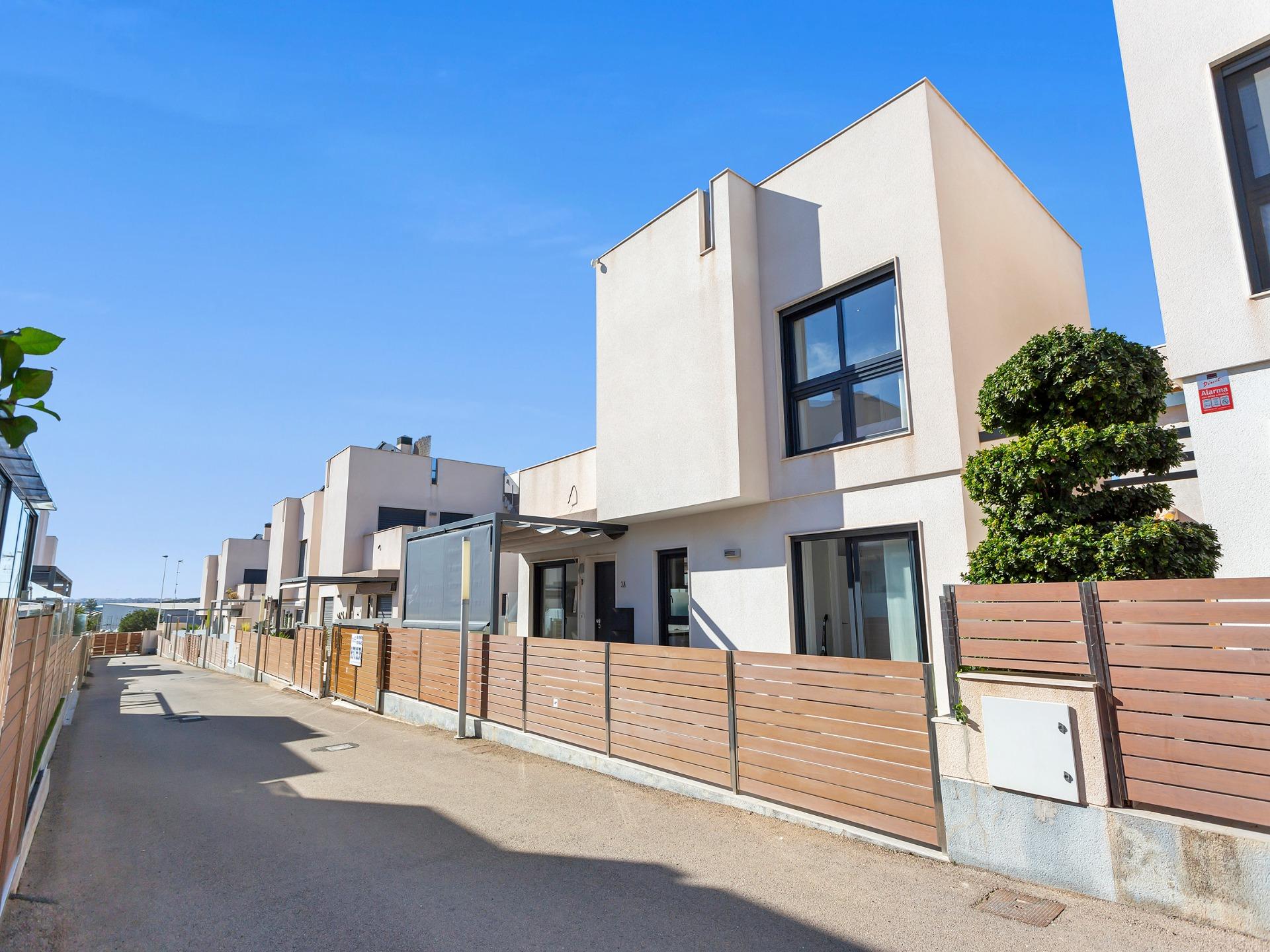 House in Torrevieja - view 1