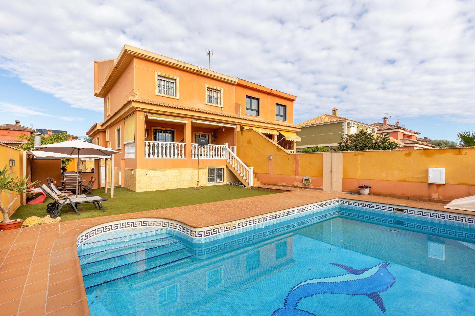 House in Torrevieja - view 1