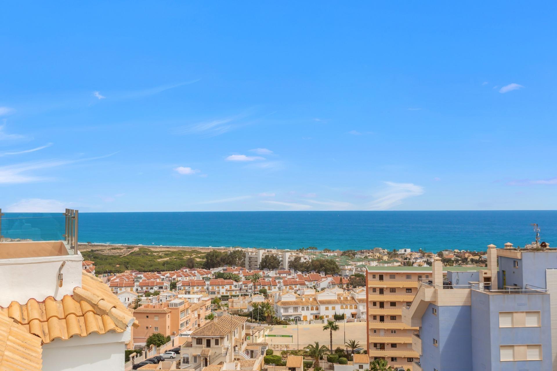 Apartment in Torrevieja - view 1