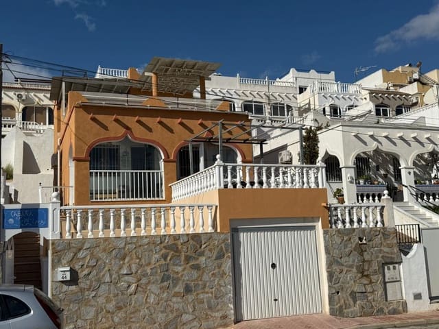 House in San Miguel de Salinas - view 1