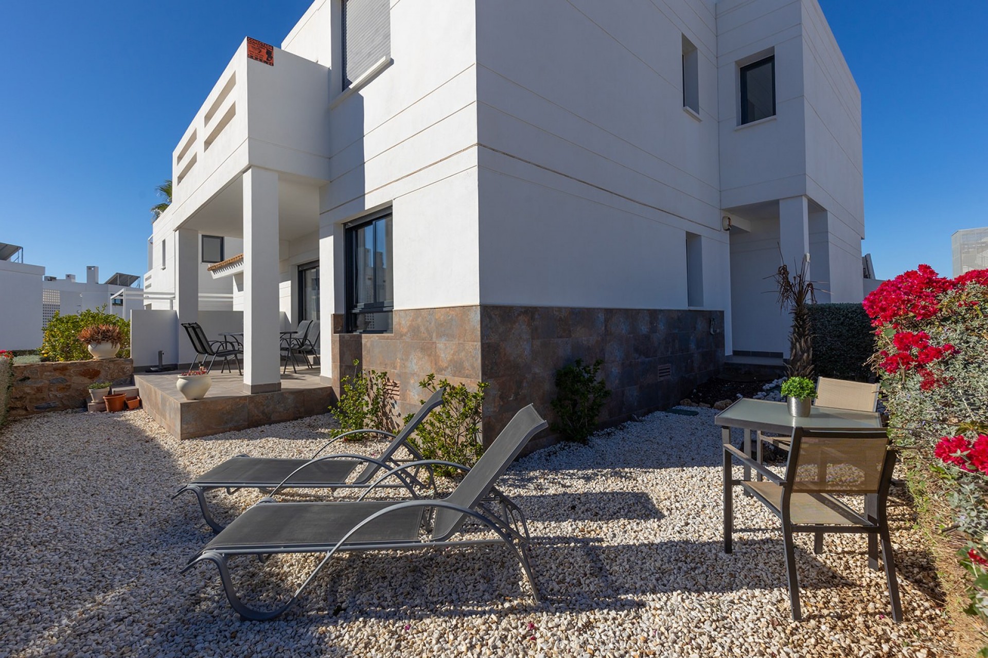 House in Campoamor R-5 - view 1