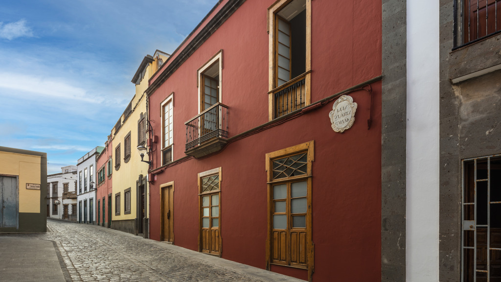 House in Guia - view 1