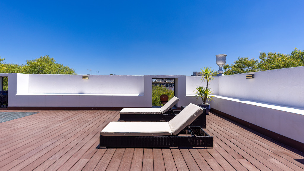 House in Seville - view 1