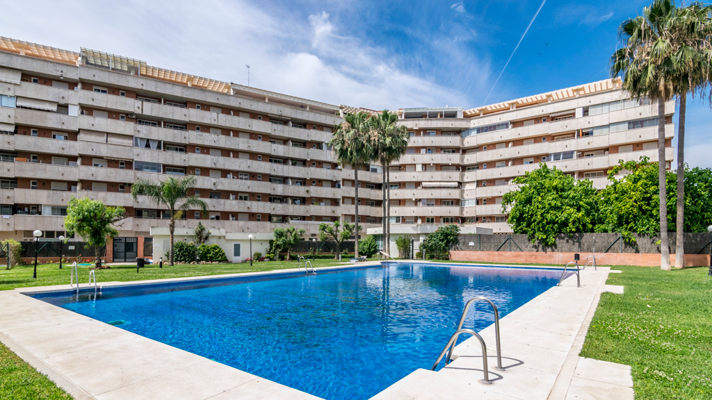House in Estepona - view 1