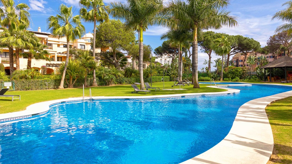 House in Marbella - view 1