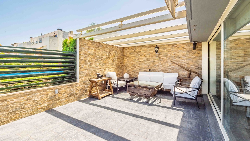 House in Seville - view 1