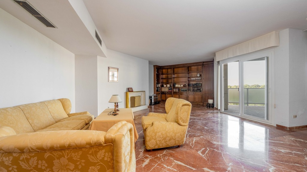 House in Seville - view 1