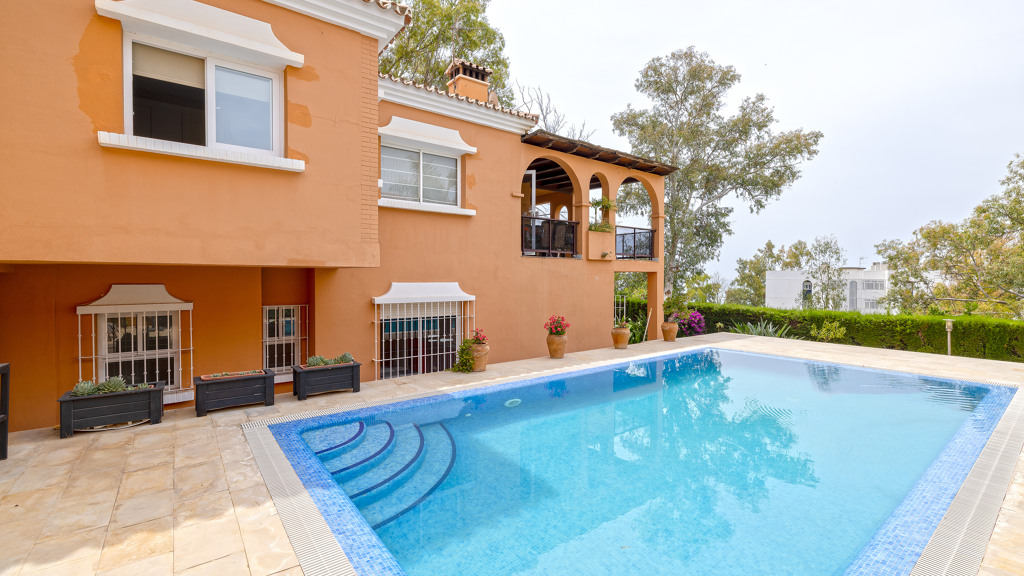 House in Malaga - view 1