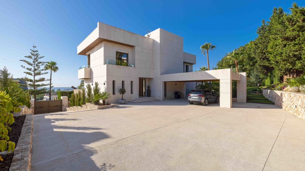 House in Malaga - view 1