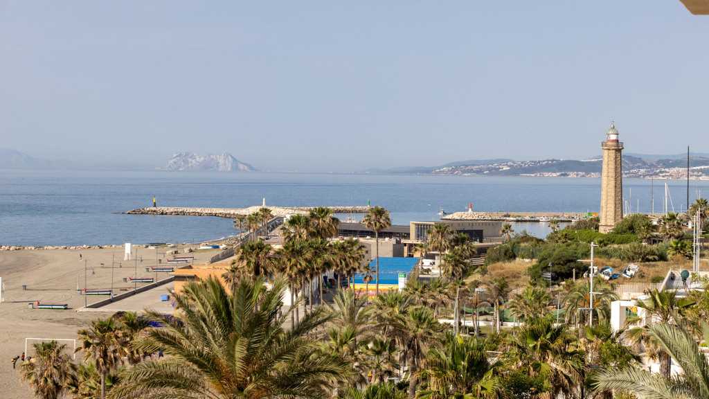 House in Estepona - view 1