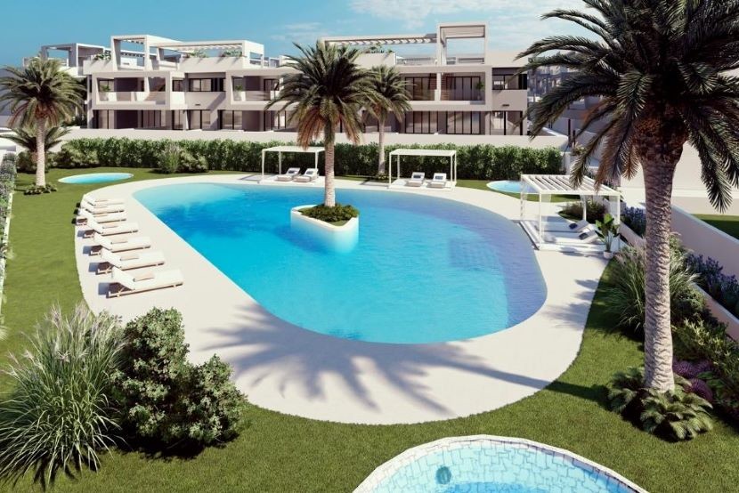 House in Alicante - view 1