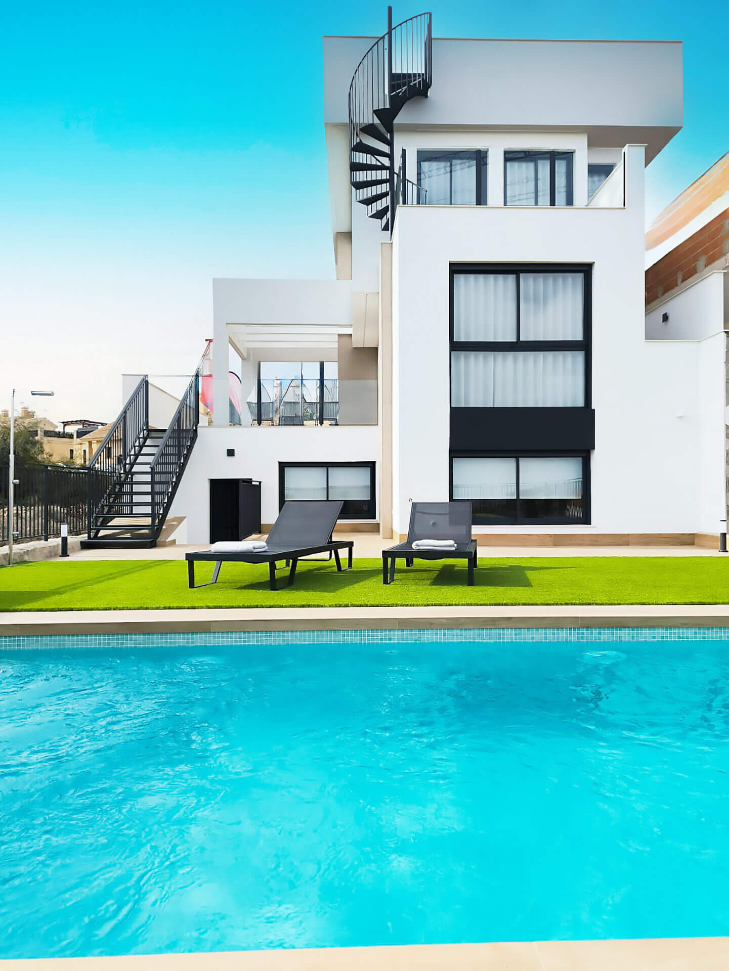 Villa in Sant Joan d'Alacant - view 1