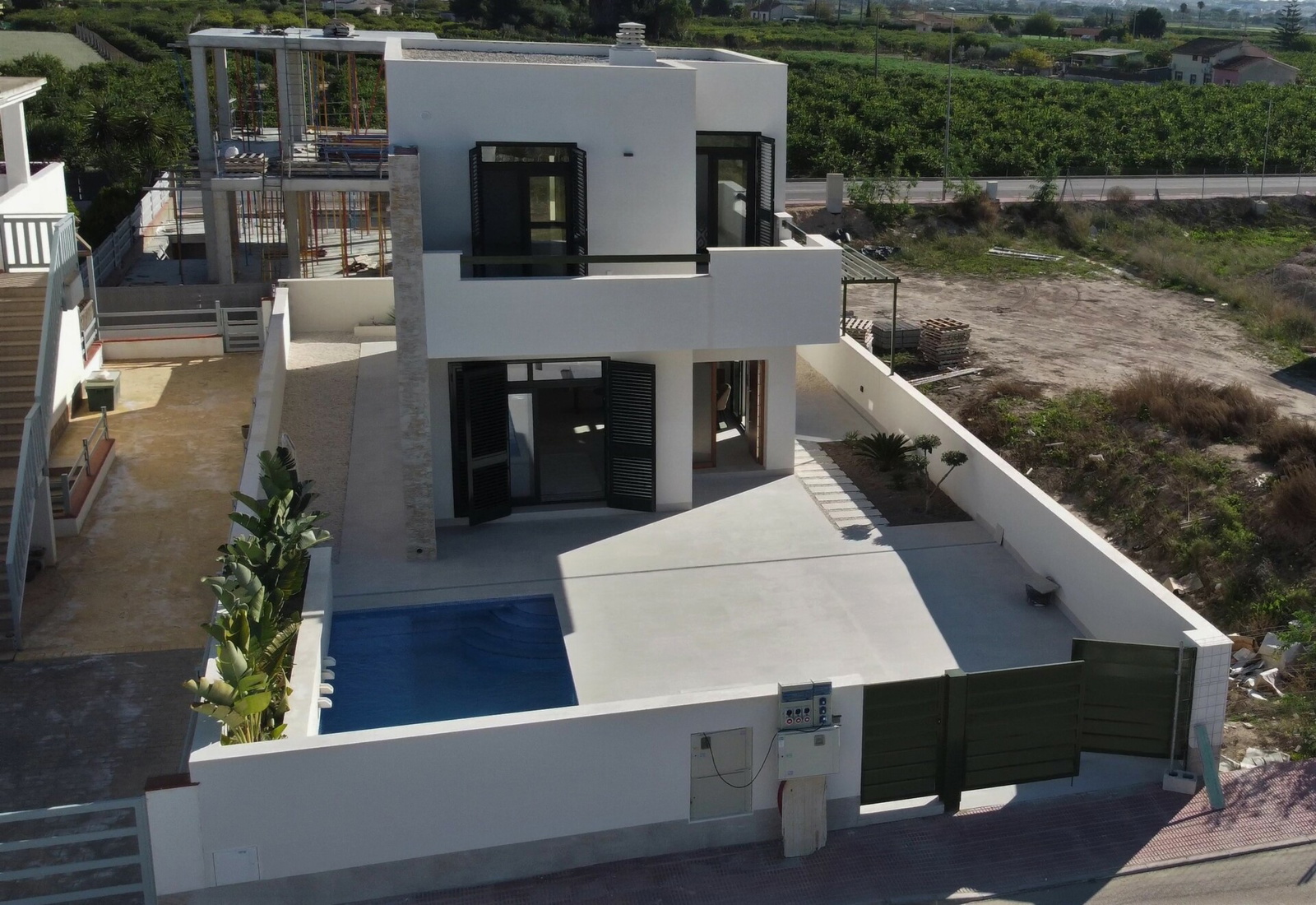 Villa in Alicante - view 1