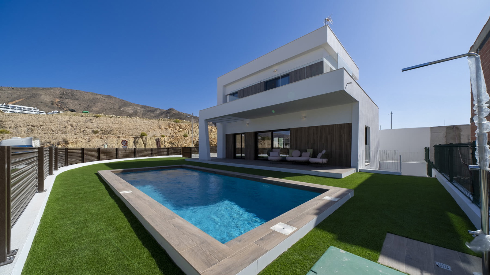 Villa in Sant Joan d'Alacant - view 1