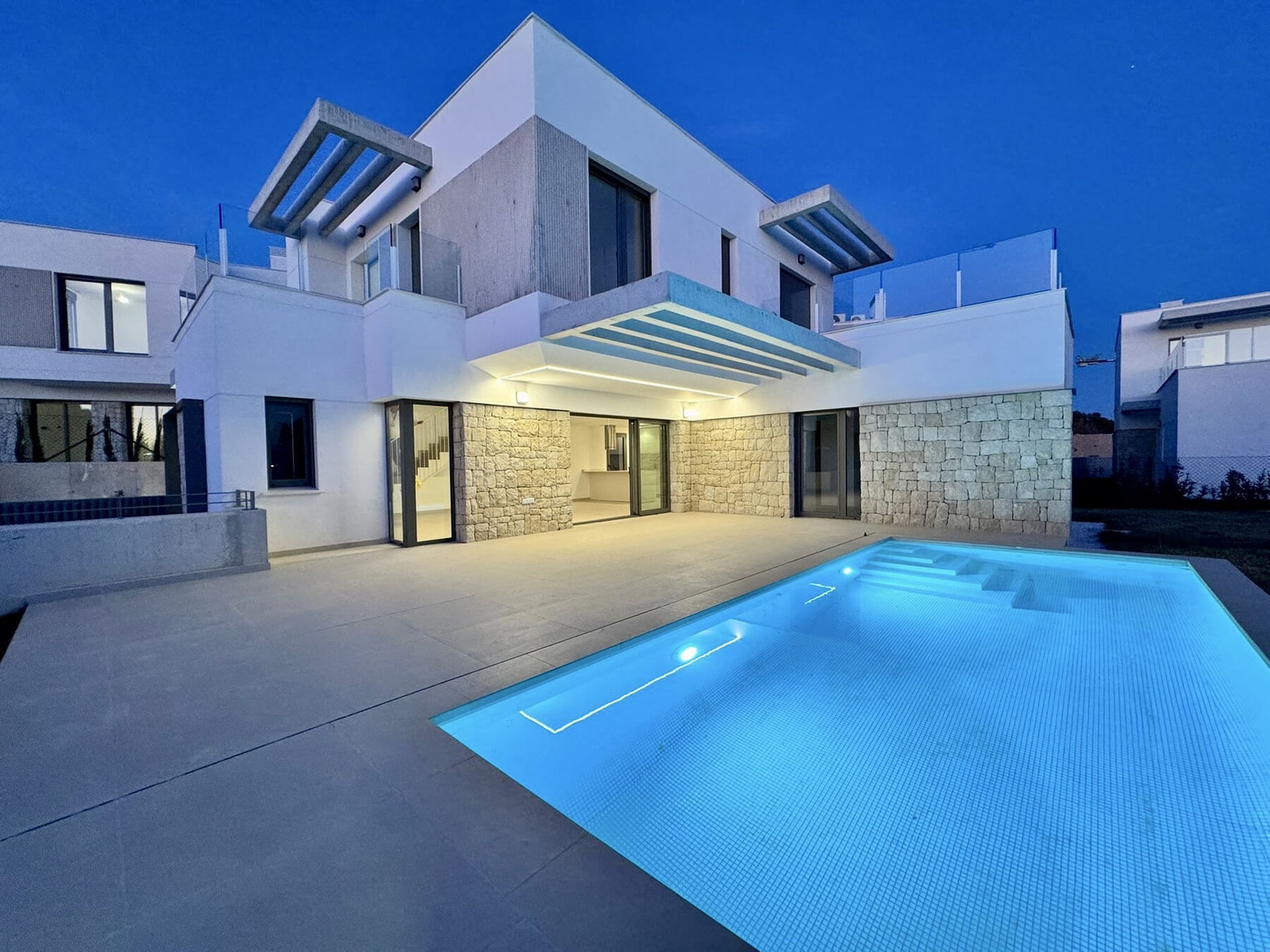 Villa in Sant Joan d'Alacant - view 1